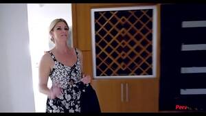 massage turns into fuck - MASSAGE TURNS INTO FUCK SESSION- stepMOM stepSON - XVIDEOS.COM