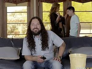 Hot Adultery Porn - Gorgeous Eva Notty Rails The Skinny Man's Schlong On The Stairs