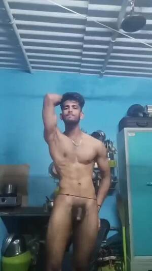 indian gym - INDIAN GYM BOY FLEX HIS BODY - ThisVid.com em inglÃªs