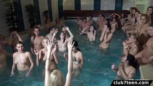 Large Group Sex - Large group of teen babes party part 2 - XVIDEOS.COM