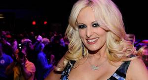 Elisabeth Hasselbeck Porn Lookalike - 'Never get in the way of the president and his porn star'