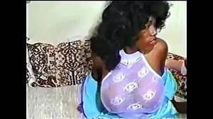 ebony vintage juggs - Watch vintage movie - Ebony Ayes, Movie Classic, Retro Big Tits Porn -  SpankBang