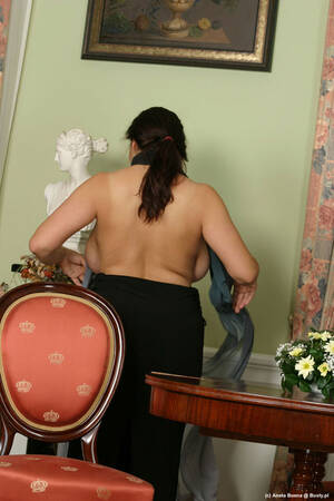 big tits side boob from behind - SideWinder Tits - Big Boobs from Behind | My Boob Site