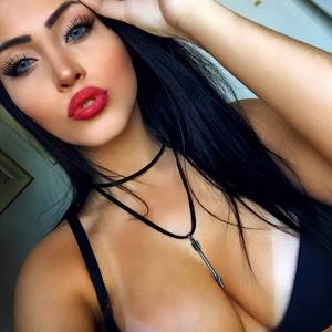 Brazilian Porn Model Claudia Alente - Meet Claudia Alende, Megan Fox's Sexier Brazilian DopplegÃ¤nger Who Is  Breaking The Internet (PHOTOS) â€“ The Roosevelts