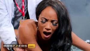 British Ebony Danny D Porn - Watch Brazzers - Danny D Stumbles Upon A Hottie Kiki Minaj Who Bent Over  And Is Ready To Do Anything - Anal, Babe, Ebony Porn - SpankBang