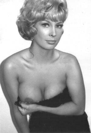 Barbara Eden Nude - Barbara Eden - Free pics, galleries & more at Babepedia