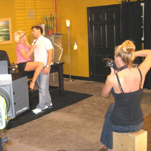 Fluff Girl Porn - Professional Porn Fluffer, How I Started In The Business Of Pornography.