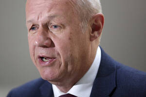 forced secretary porn - British secretary of state forced to resign over porn scandal