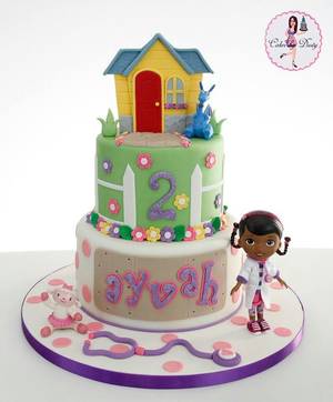 Doc Mcstuffins Mom Porn - Ayvah's mom sent me a few pictures of Doc McStuffin cakes for inspiration.