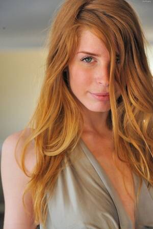 Bethany Redhead Porn - Bethany Skye Nude Porn Pics - AllPantyPics.com