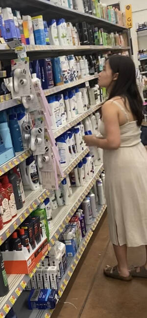 candid upskirt walmart - Cutie upskirt at Walmart - ThisVid.com