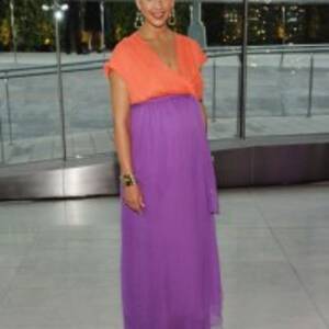 jessica alba pregnant nude - Jessica Alba Suing the Makers of Pregnancy Weight-Loss Aid Belly Bandit for  Using Her Name to Sell Product