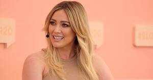 Hilary Duff Pussy Porn - Let Lizzie McGuire Do Sex : r/television