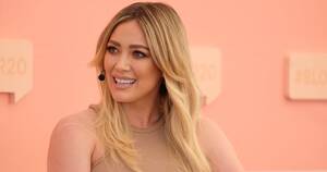 Hilary Duff Cartoon Porn - Let Lizzie McGuire Do Sex : r/television