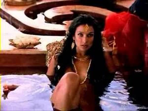 bollywood nude in kamasutra - 
