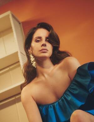 Lana Del Rey Porn Magazine - Pamela Cochrane is behind Lana del Rey's dreamy Hollywood starlet look |  Dazed