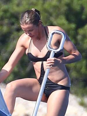 Cameron Diaz Porno - Toned Cameron Diaz flaunts killer abs in monokini as she holidays with  boyfriend Benji Madden - Mirror Online
