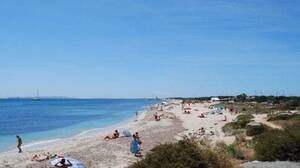 ibiza spain topless beaches - BEACH SEX: Horny holidaymakers could be destroying Ibiza's sand dunes with  outdoor romps - Olive Press News Spain