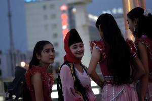Chinese Teenager Porn - A large proportion of Uyghur girl look quite Mongoloid