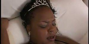 fat ass clit - Miss Suckable has her fat ass clit licked and sucked by Vanity Cruz