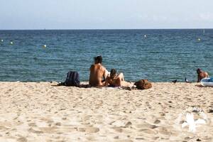 erotic beach gallery - Barcelona Nude Beaches - Sant Jordi Hostels