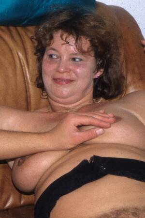 fat old hairy cock - Hairy mature wife Beatta just loves fat cock too much - Mature.nl