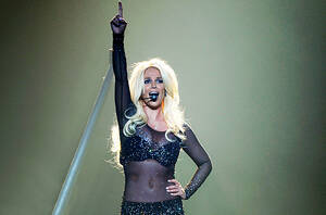 Britney Spears Sucking And Fucking - Britney Spears at Vegas Show: Men Can 'Suck My Fâ€”ing Toe' | Billboard â€“  Billboard