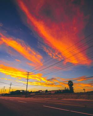 earth and fire - Sky on Fire: Los Angeles CA [4000x5000][OC]