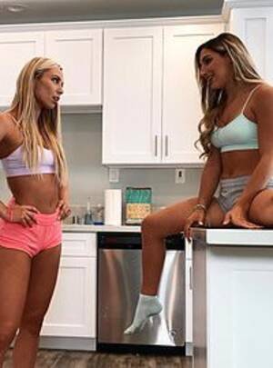 Aidra Porn Danger - Aidra Fox And Abella Danger Make Love In The Kitchen / MILF Fox