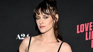 Kristen Stewart Porn Blowjob - Personal Shopper (2016) - News - IMDb