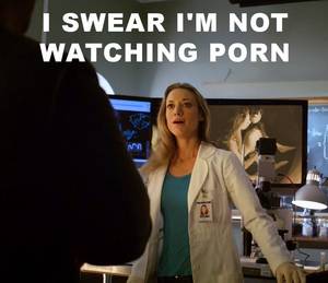 Funny Girl Watches Porn - Lauren: I Swear I'm Not Watching Porn