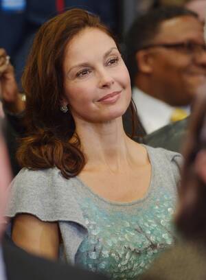 Ashley Judd Porn - Ashley Judd pressing charges against Twitter trolls | CNN