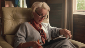 Gillian Anderson Lesbian Porn - Honoring Gillian Anderson's Newly Revealed Lady-Dating Past: Top 5 X-Files  Episodes That Made Me Gay | Autostraddle