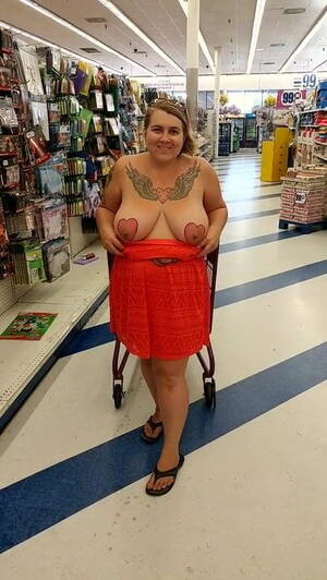 bbw flashing in public - BBw celestewoodrow public flashing at store | xHamster