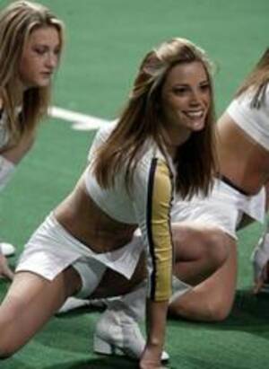 nfl cheerleader upskirt nip slip - Search - CHEERLEADER OOPS | MOTHERLESS.COM â„¢