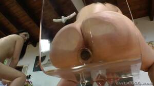 glass chair - Black Haired Bitch Sits On A Glass Chair And Gets One Off - YOUX.XXX