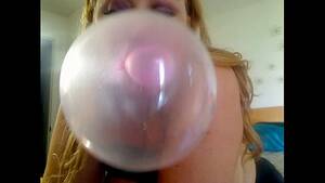 bubble gum big boobs porn - Bubbles & big-boobs - XVIDEOS.COM