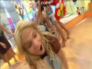 Betty Monroe Fetish - Betty Monroe Mexican TV Hostess Oops Nipslip! : XXXBunker.com Porn Tube