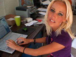 Cody Love Hardcore Porn - Bang My GF Â» Cody Love Â» Cody Love gets fucked on homemade sex ...