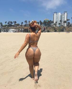 latina ass stretch marks - Show me something natural, like some ass with some stretch marks! Porn Pic  - EPORNER