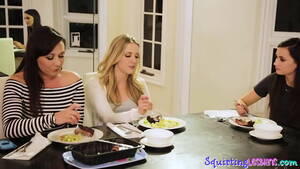Lesbian Eating Squirt - Sexy squirting lesbians get filthy at dinner - XVIDEOS.COM