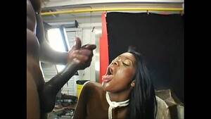 Jenna Brooks Gangbang - Jenna Brooks - Ebony 3some - XVIDEOS.COM