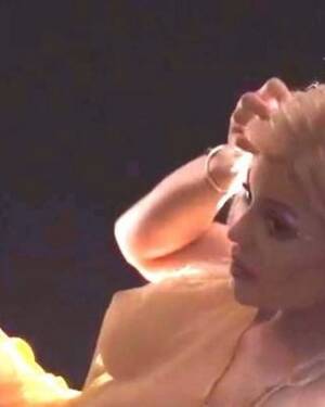 famous nude boobs - Celebrity Nude Big Boobs Porn Pics - PICTOA