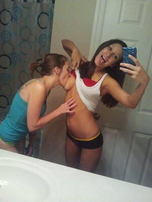 naked group mirror selfie - Naked Group Mirror Selfie | Sex Pictures Pass