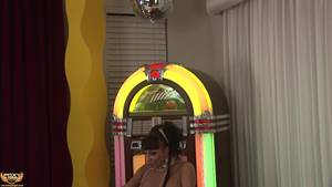 kourtney shemale foxy angel - 