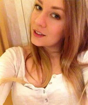 lesbian feet on face - Blue Angel