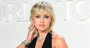 Miley Cyrus Tranny Porn - sex