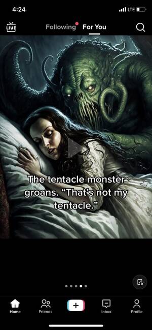 Human Tentacle Monster Porn - Is this how people imagine monster fics??? someone explain??? I just want  answers ðŸ˜ž : r/RomanceBooks