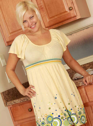 housewife kelly naked pregnant - Housewife Kelly Naked Pregnant | Sex Pictures Pass