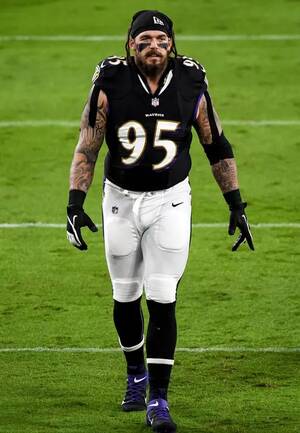 derek wolfe - Ex-NFL star branded 'piece of s**t' for killing mountain lion he says  'terrorised city' - Daily Star